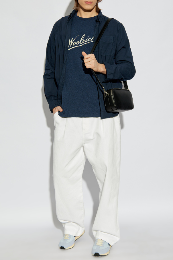 【送料&関税込】Woolrich T-shirt With Velvet-finish Logo Woolrich T-shirt with velvet-finish logo | Men's Clothing
